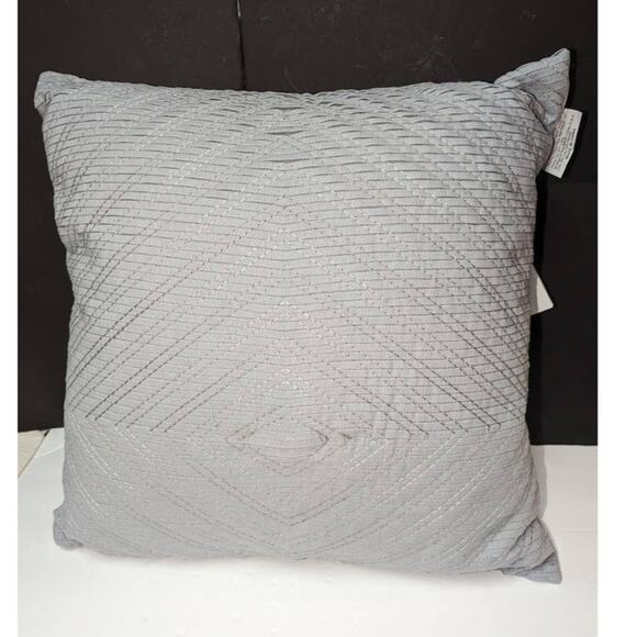 Hotel Collection Light Blue/Gray Decorative Pillow 20x20 linen blend NEW - Picture 1 of 10